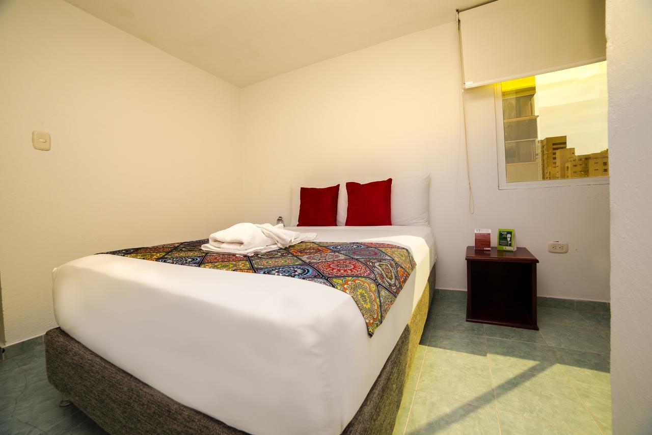 Hotel Portobahia Santa Marta Rodadero Extérieur photo